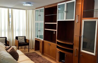 Apartamento mobiliado com 03 quartos no Edifício San Martin setor Bueno – Goiânia – GO