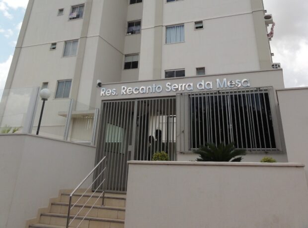 Apartamento com 02 quartos no Residencial Recanto Serra da Mesa Jardim Maria Inês