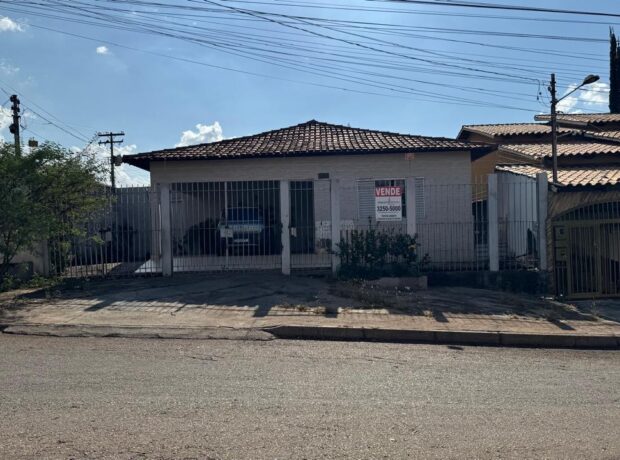 CASA RESIDENCIAL 4 QTOS – VILA REGINA – GOIÂNIA – GO